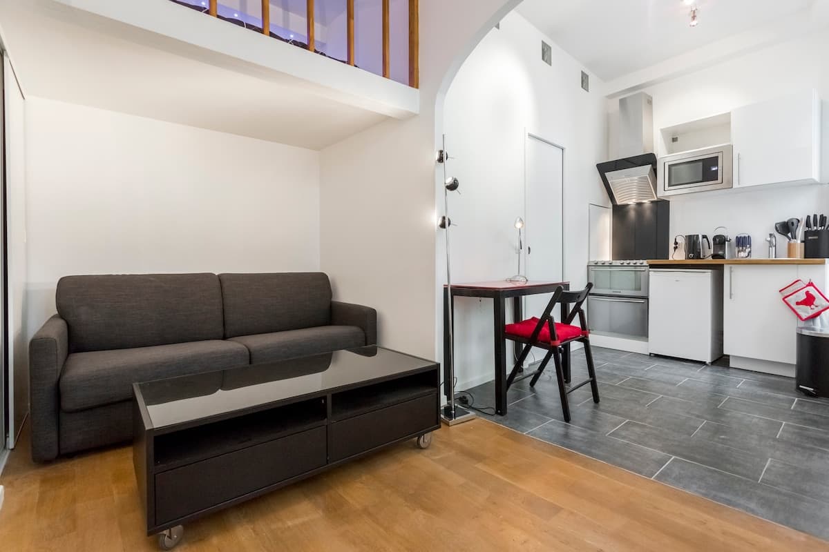 Modern place in historical Paris