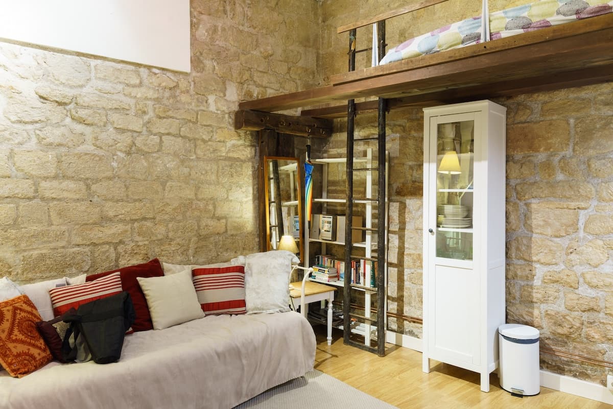 Notre Dame/St Michel Studio