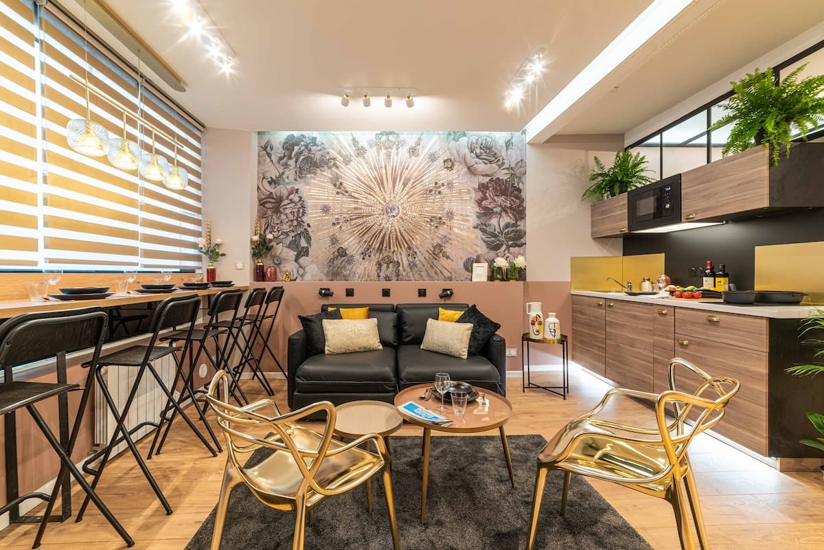 ELEGANT FLAT IN THE HEART OF PARIS / LA FAYETTE