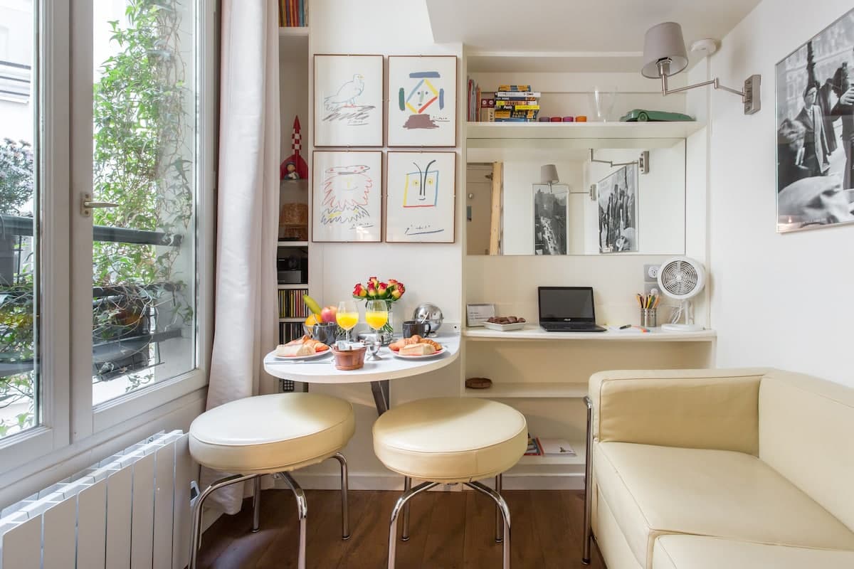 Cute small studio in the heart of Marais