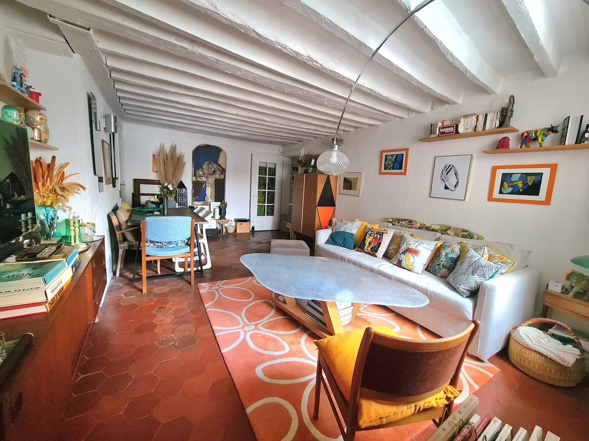 Bedroom in the heart of Paris- Le Marais