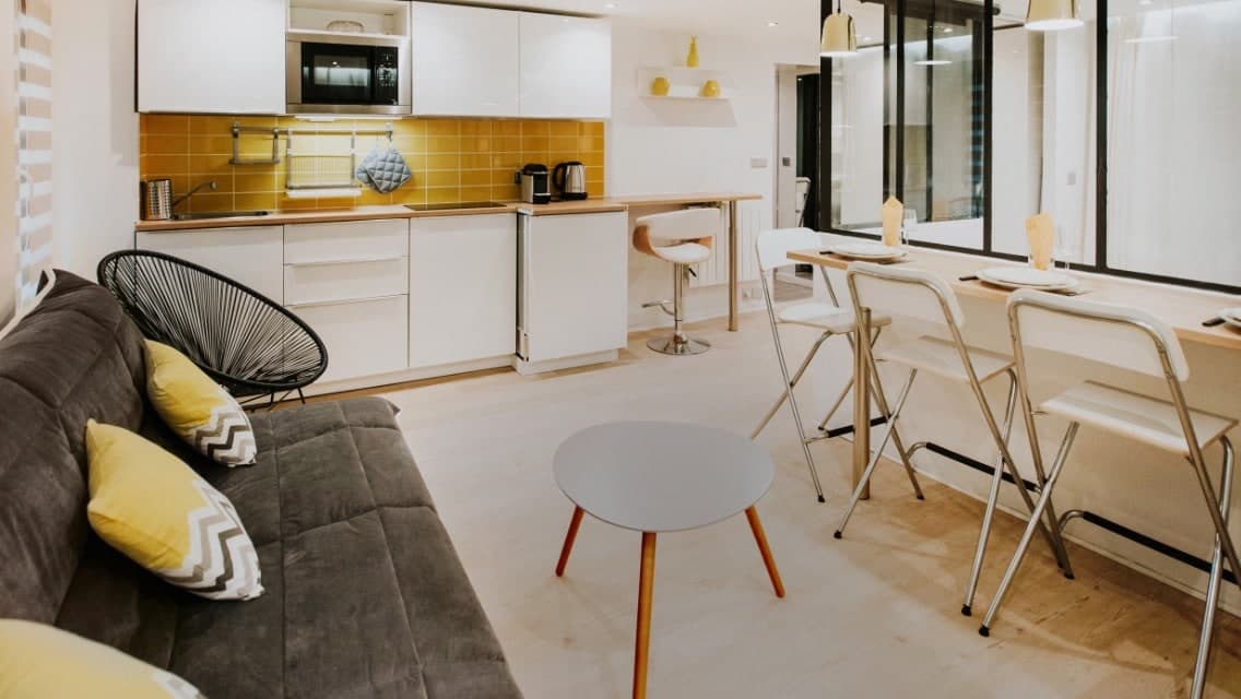 Amazing fashion flat in Montorgeuil