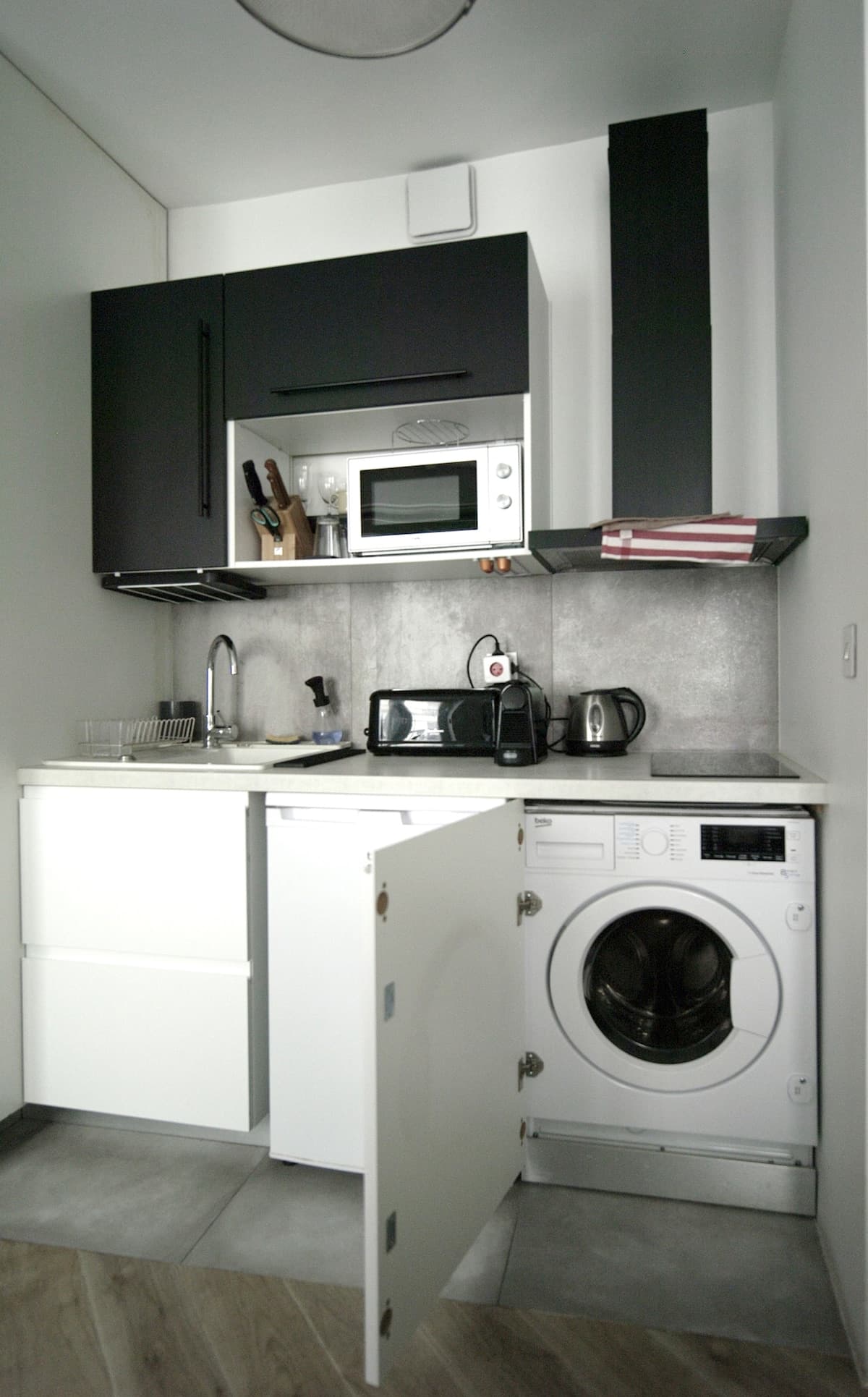 Complete studio apartment in the heart of Paris