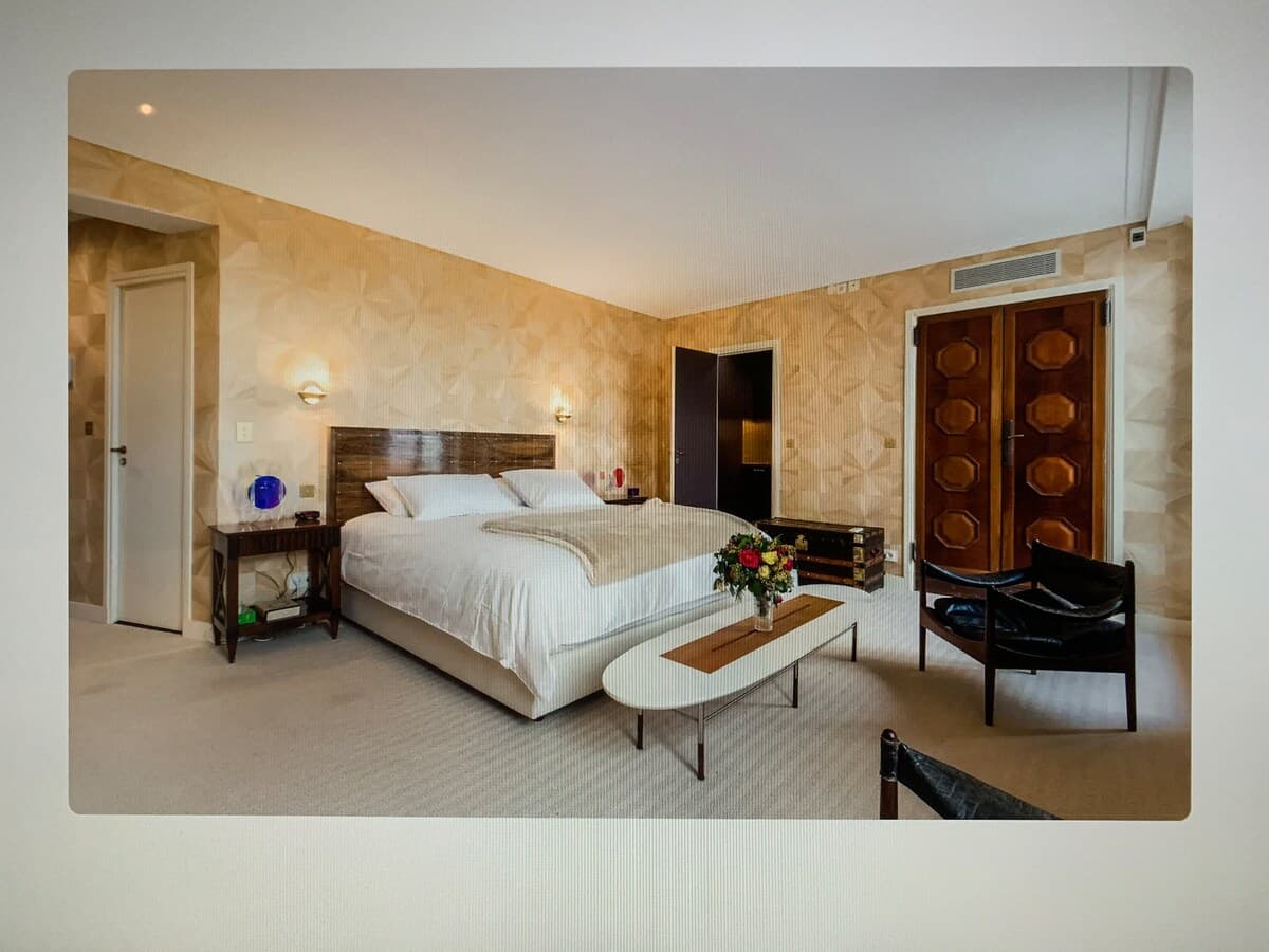 Rooftop Champs Elysées with unbelievable view