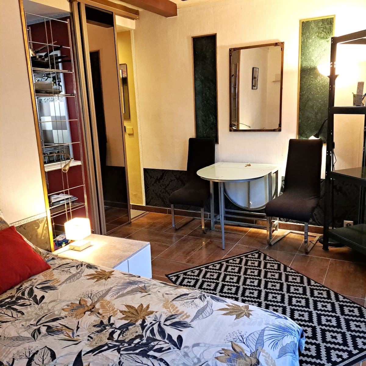 AMAZING SUNNY studio PARIS 14!